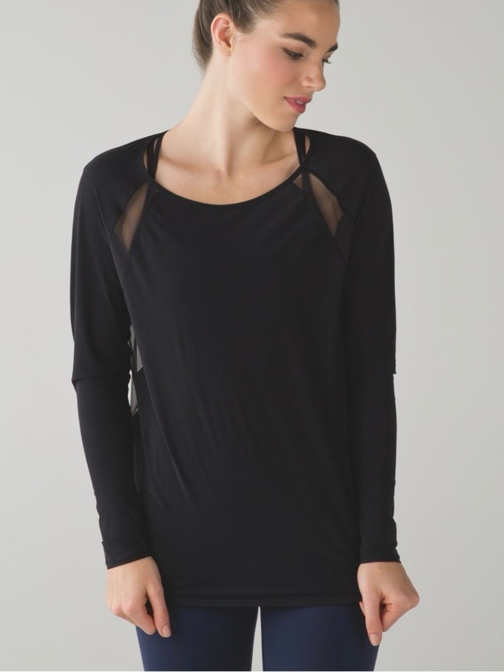 Lululemon If you’re lucky long sleeve black tee